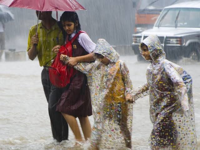 সপ্তাহ জুড়ে ভারী বৃষ্টির কারণে দুর্যোগের পরিস্থিতি!!!